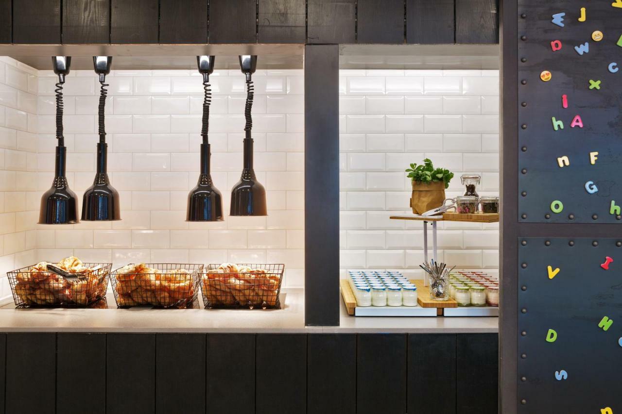 Hotel Moxy Houthavens Ámsterdam